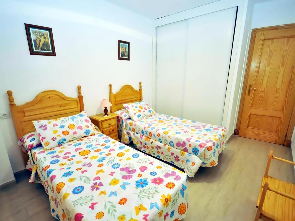 Apartamento Junto Al Mar Piscina Solo Familias Conil De La Frontera Buitenkant foto