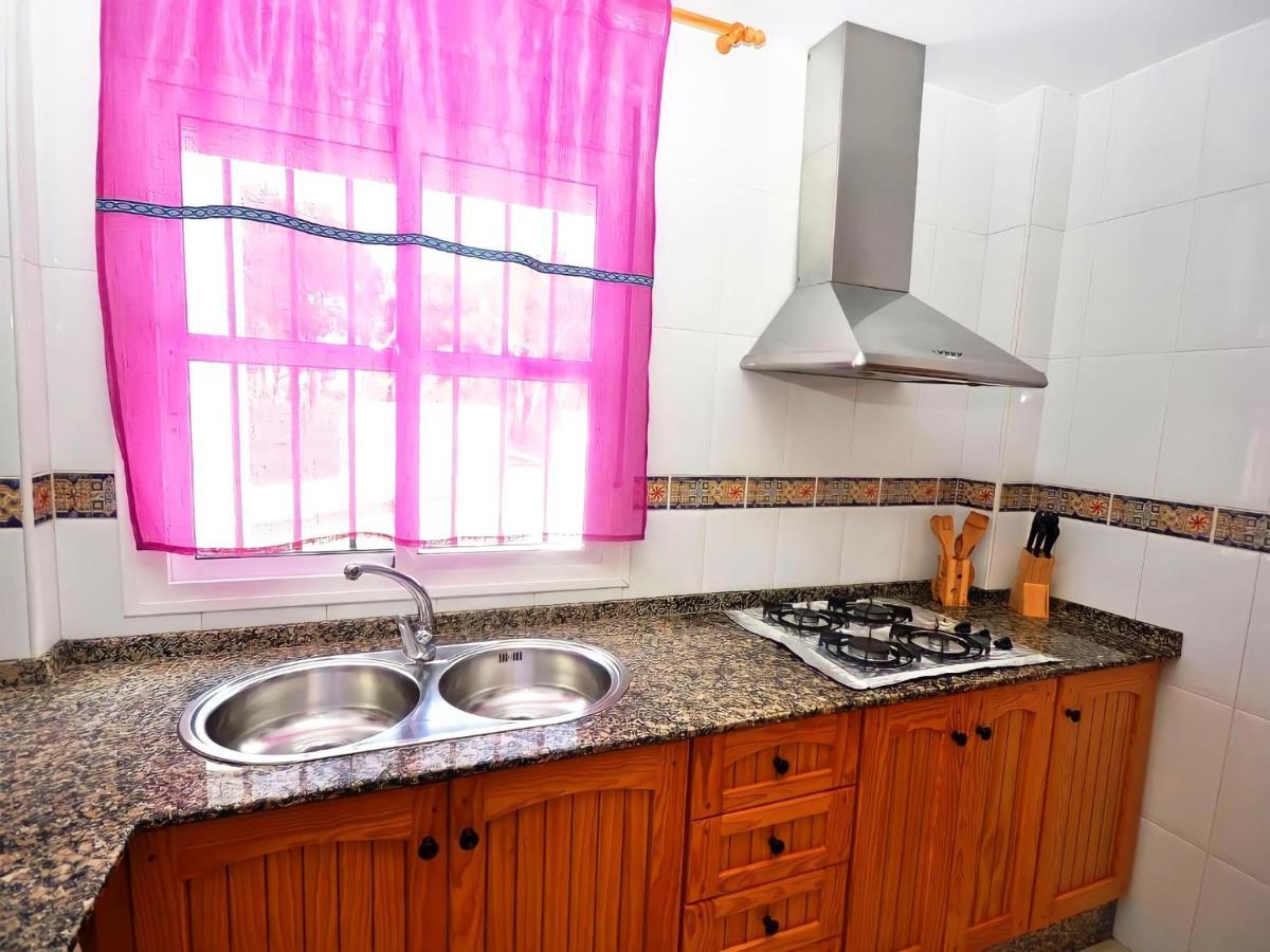 Apartamento Junto Al Mar Piscina Solo Familias Conil De La Frontera Buitenkant foto